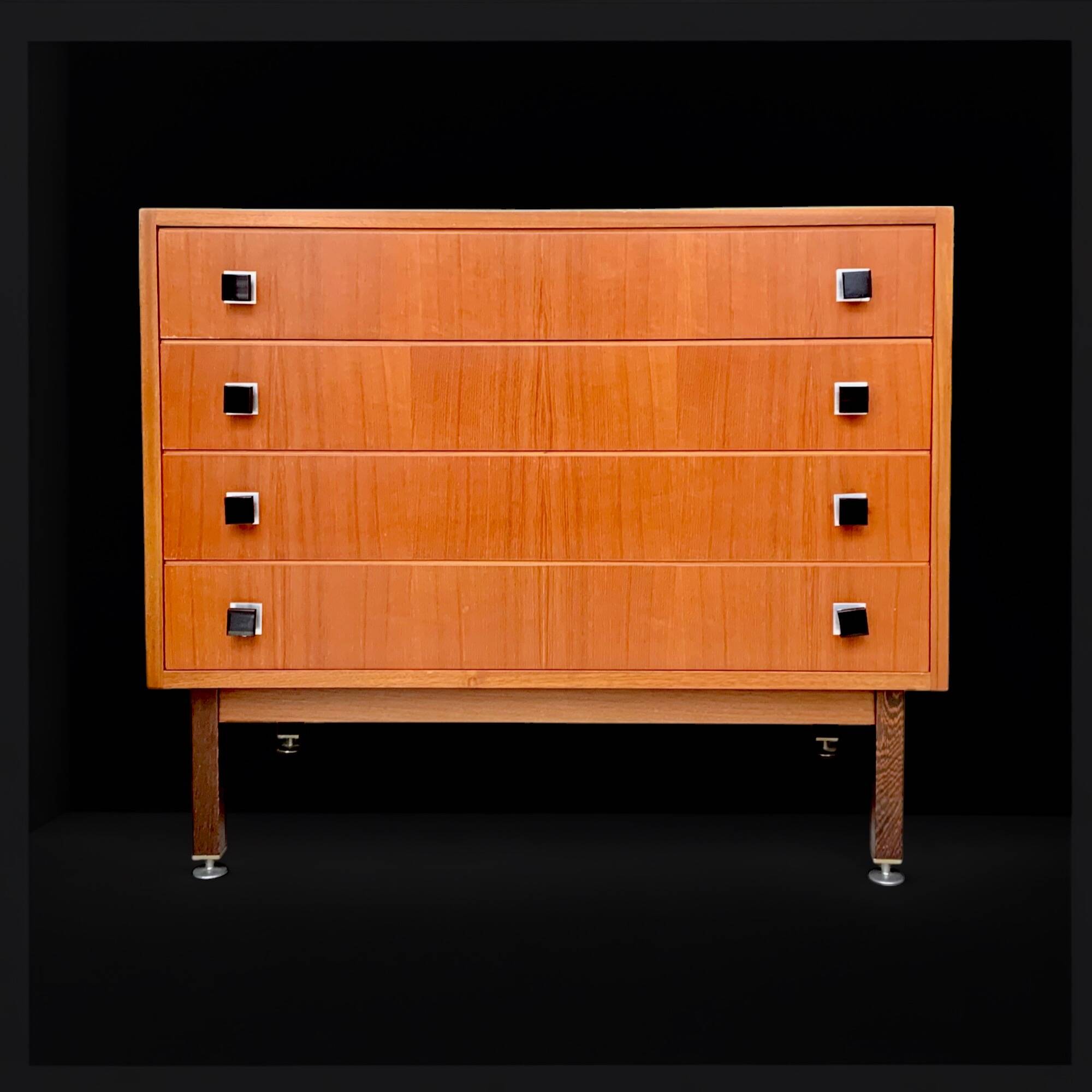 Vintage Scandinavian-style chest of drawers - Combineurop