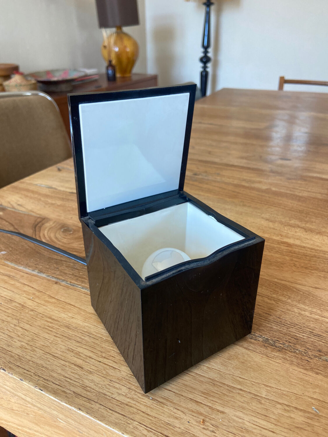 Cuboluce bedside lamp by Cini & Nils