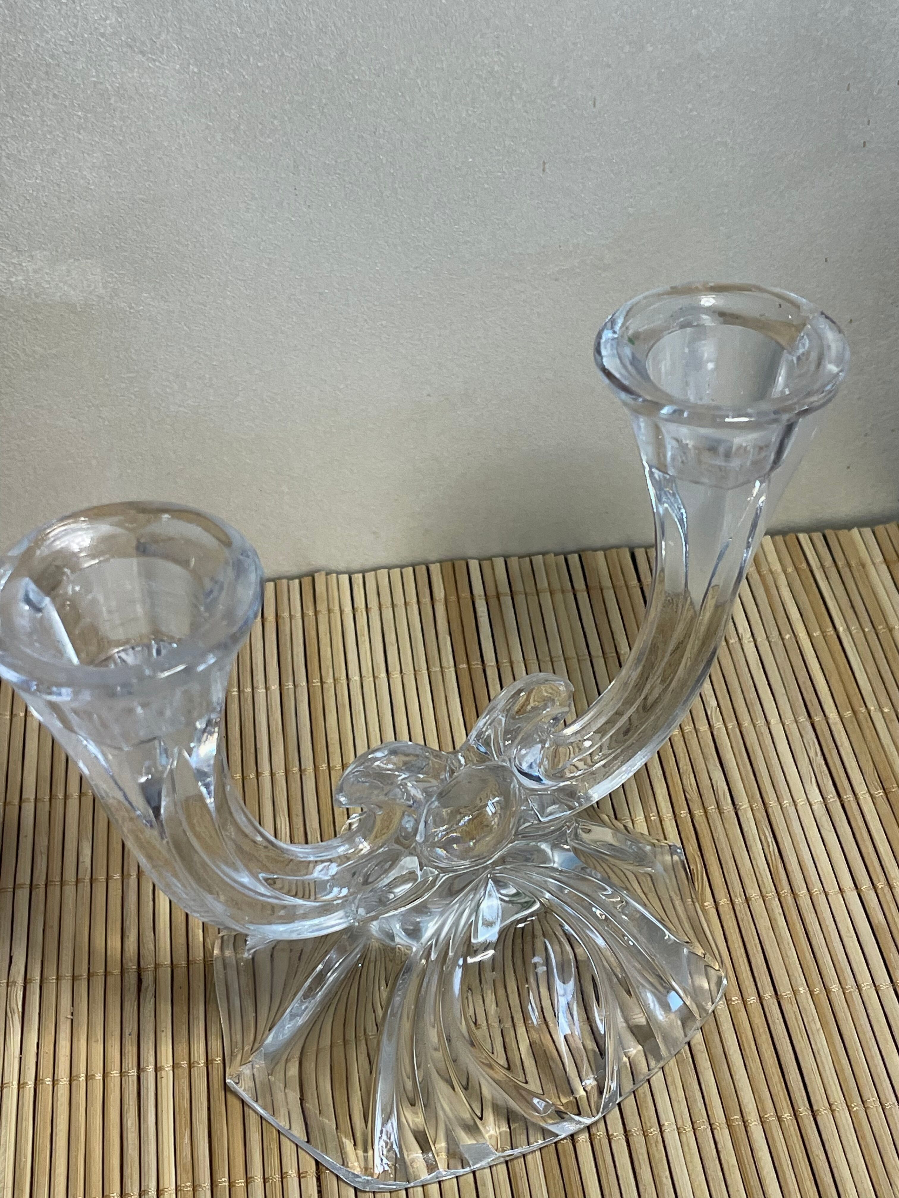 Duo of 2-spoke glass candle holders