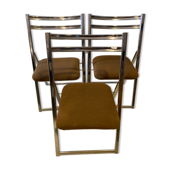 Series of vintage folding chairs