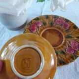 Cup and its slip saucer