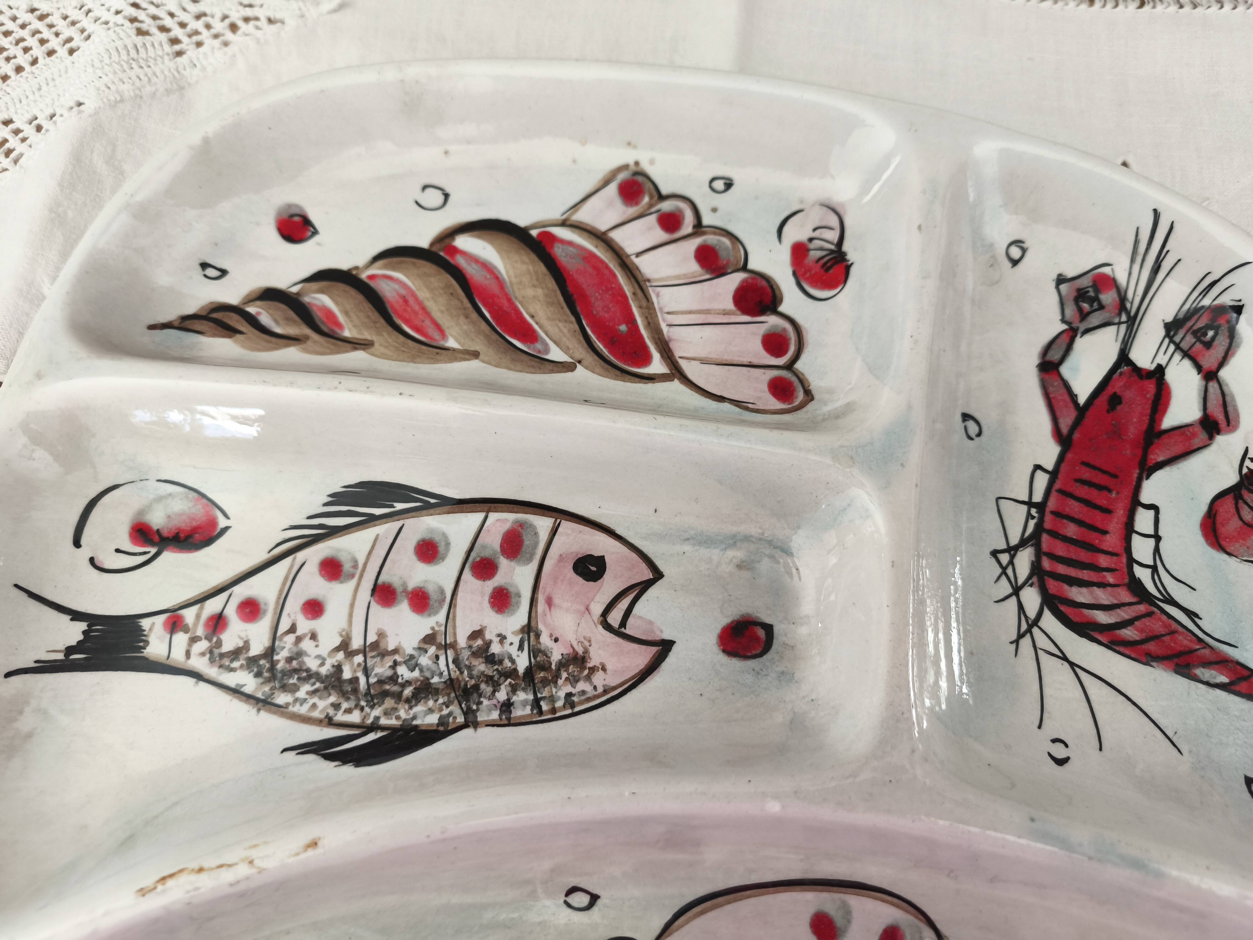 Vintage 4-compartment dish with seafood decor