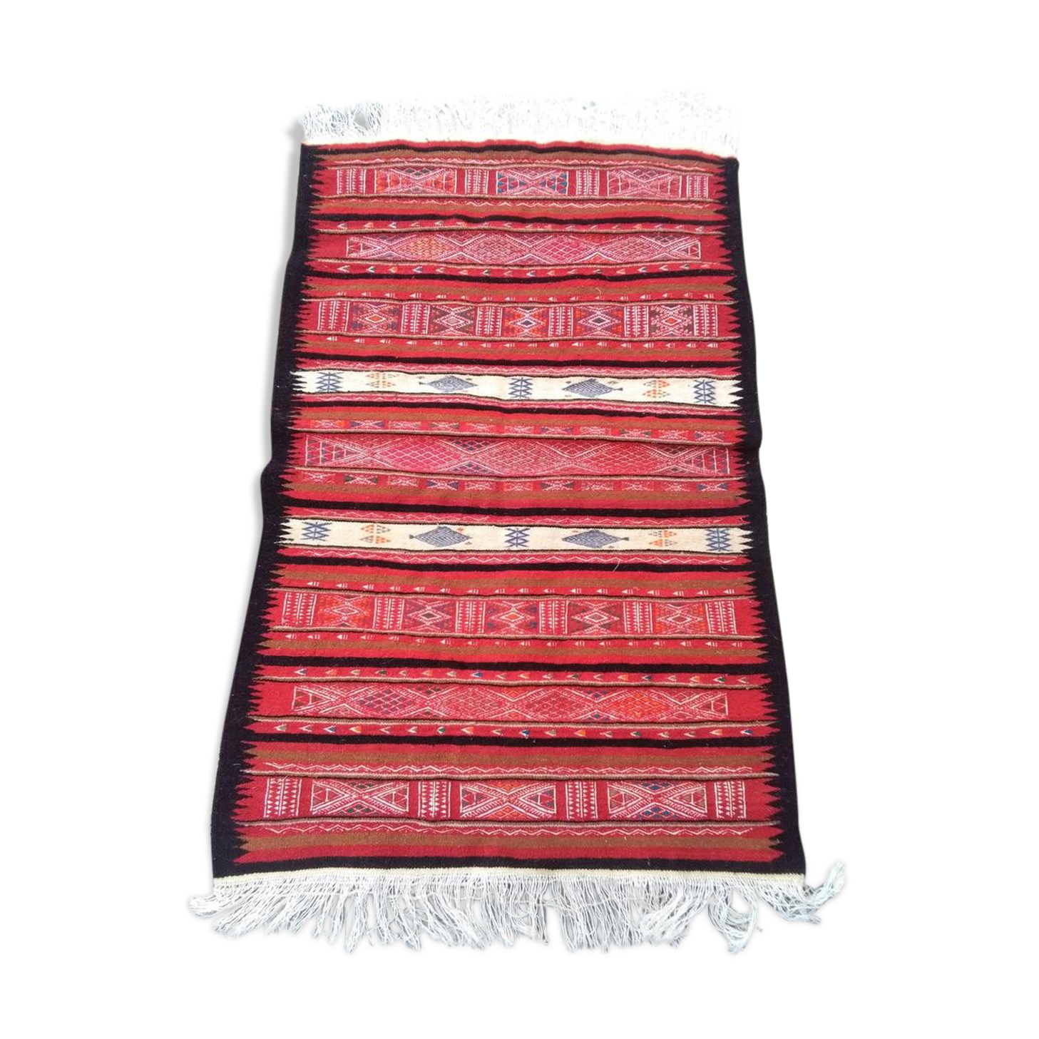 Hand-woven wool rug 155×5cm