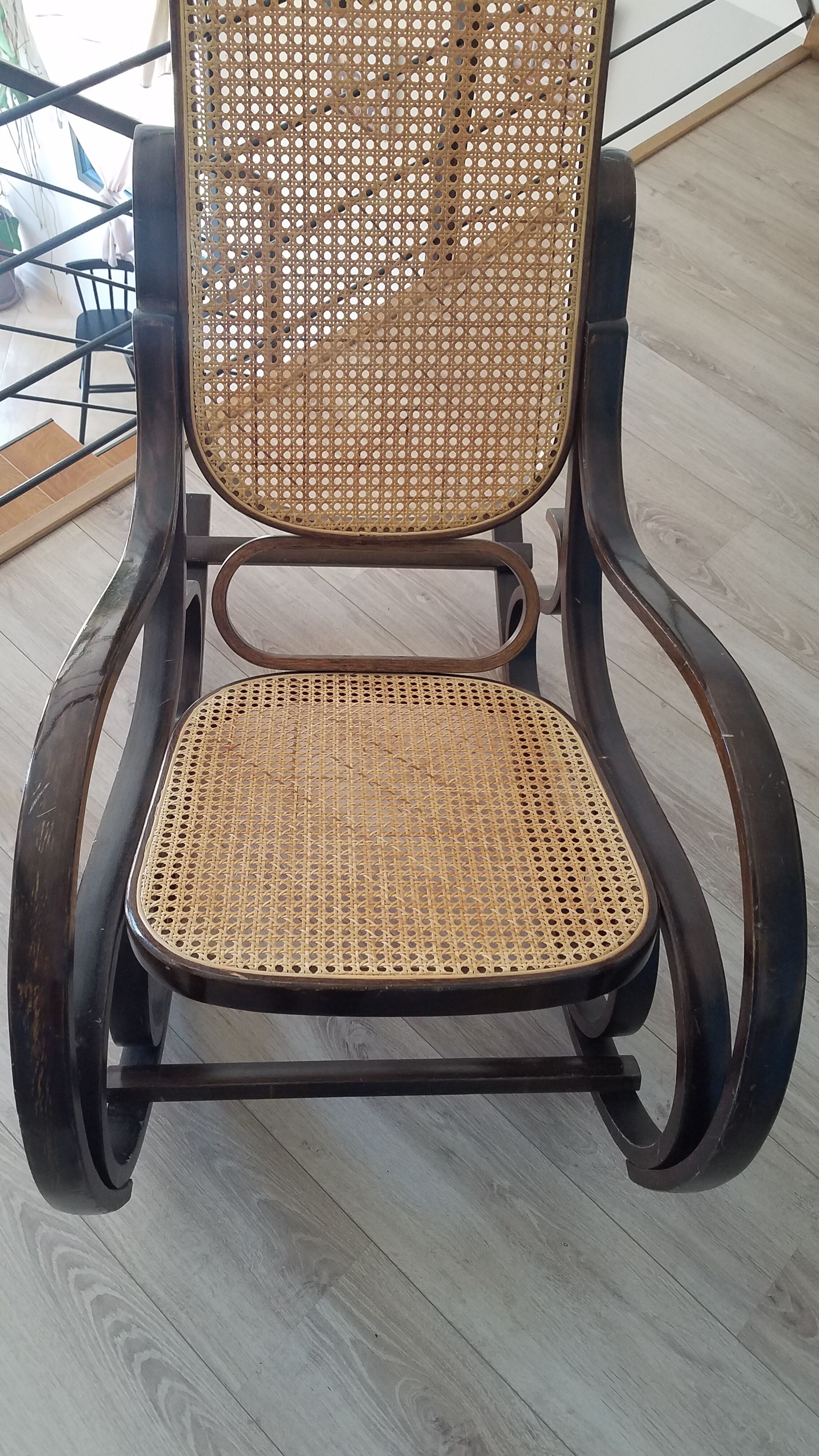 Rocking chair