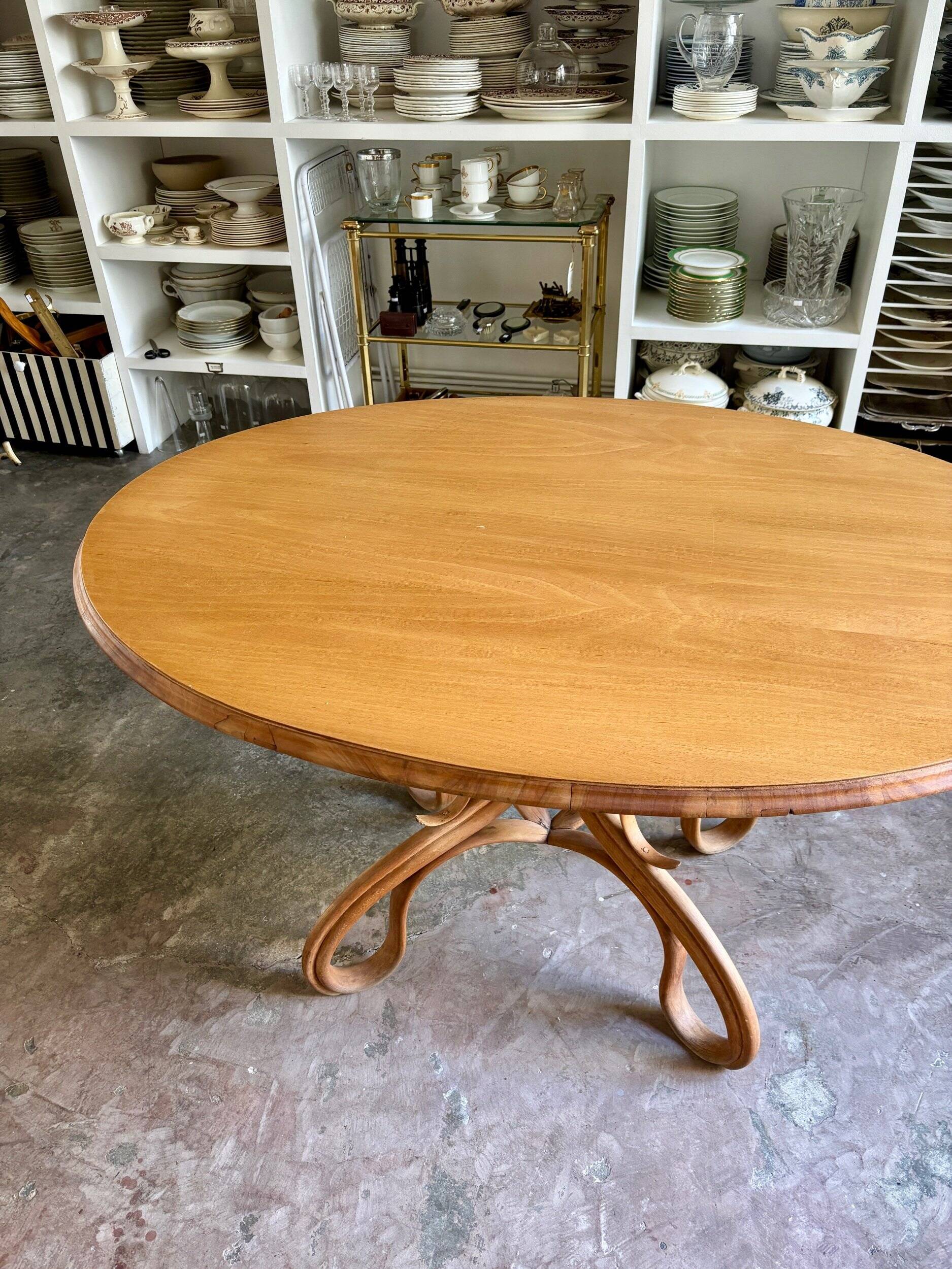 Thonet table no. 3 and 4 bent beech chairs with caning, circa 1890.