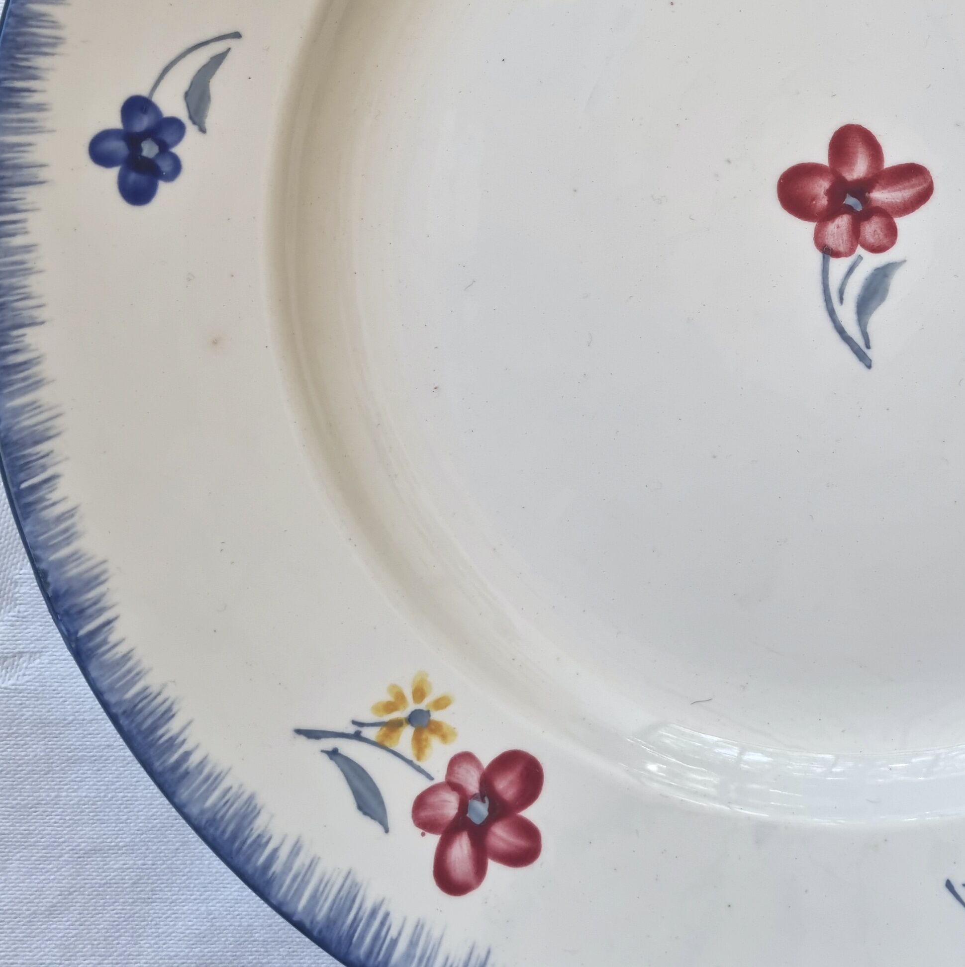Serving dish mary-Lou de Digoin