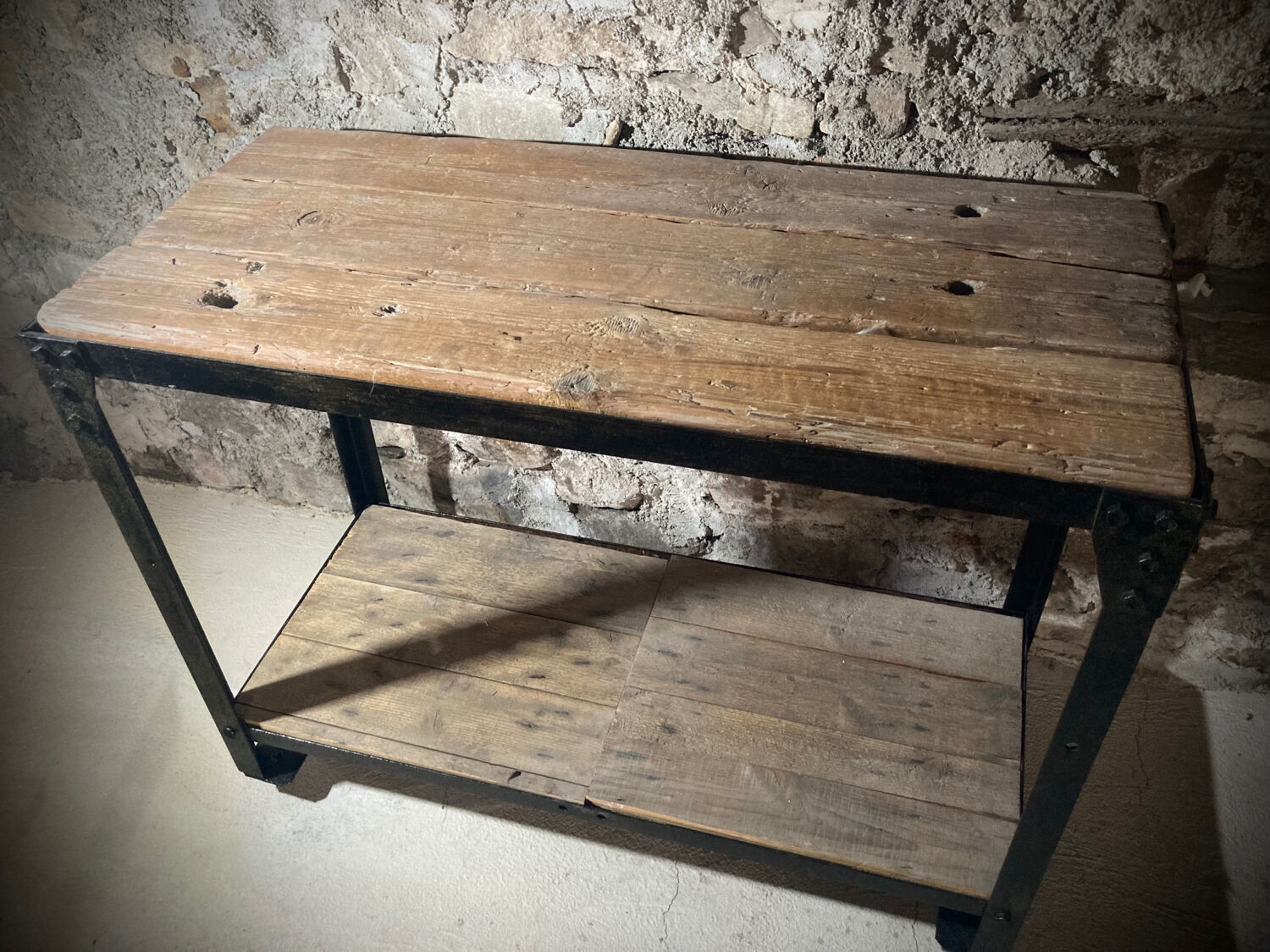 Industrial workbench