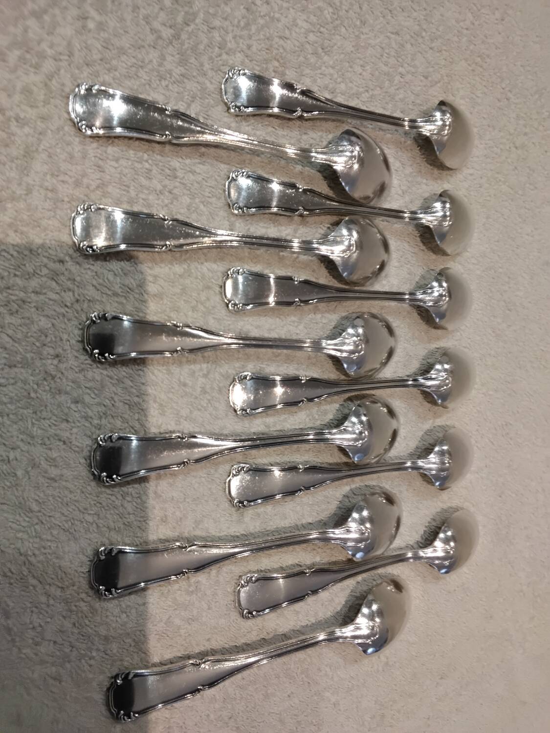 12 silver-plated metal teaspoons, Ercuis Valencay silversmith, 14.3cm
