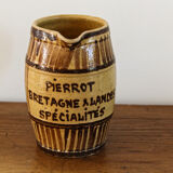 Pitcher of advertising bistro