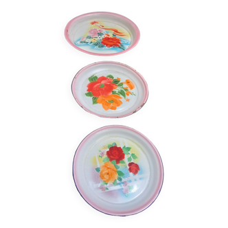 Three enamelled serving dishes