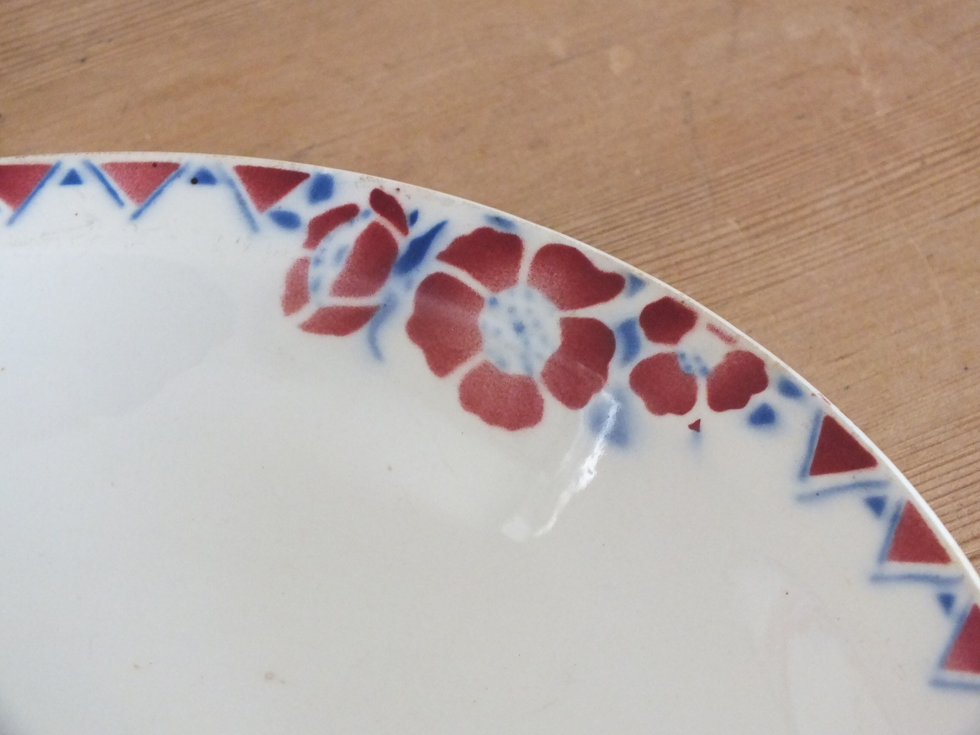 + Hollow dish Céranord Saint Amand model Eglantines +