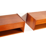 Paire de chevets en bois