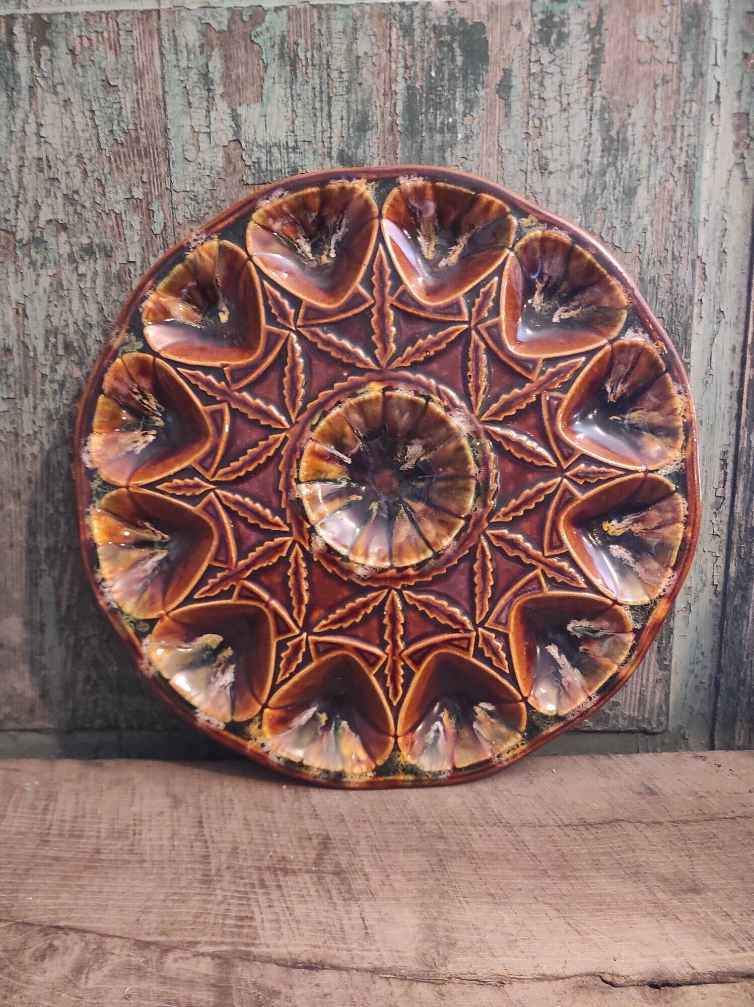 Vintage French oyster tray in Majolica from Vallauris