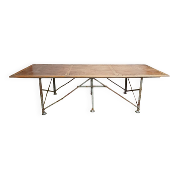 Large industrial table made of metal and beech.
