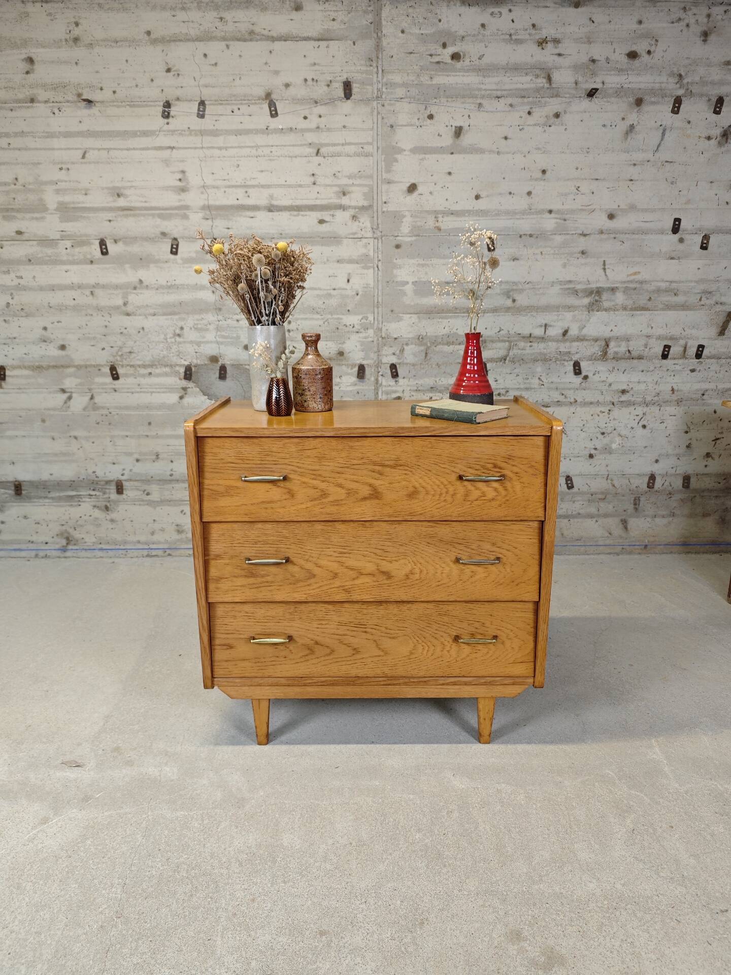 Vintage chest of drawers