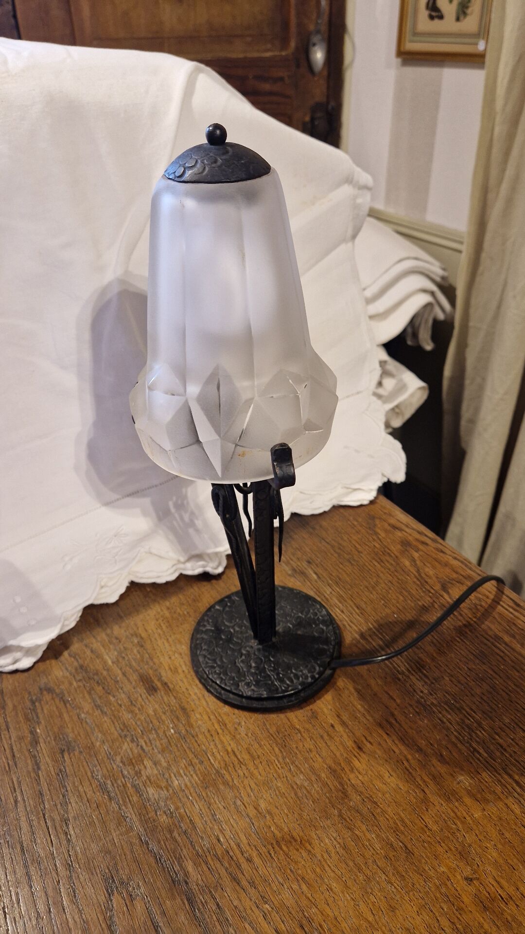 Lampe a poser vintage art déco 1930 pâte de verre et fer forgé