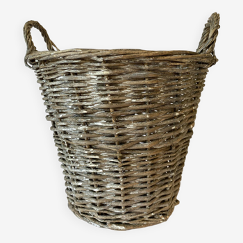 Gray wicker basket, two handles