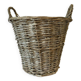 Gray wicker basket, two handles