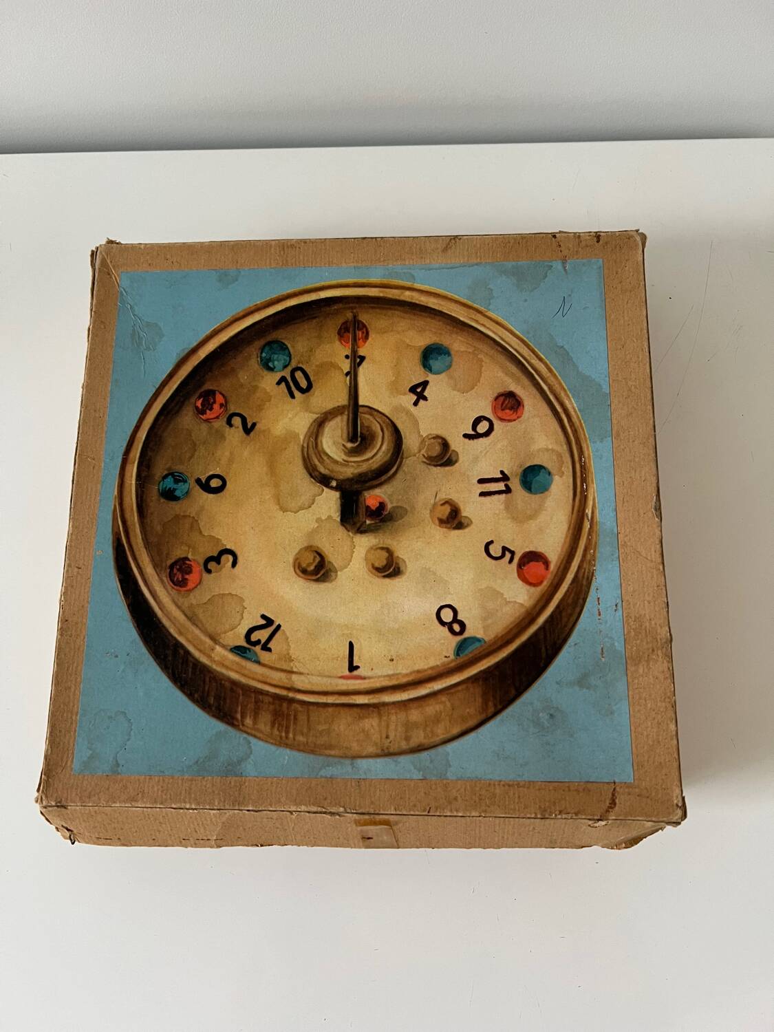 Wooden roulette game