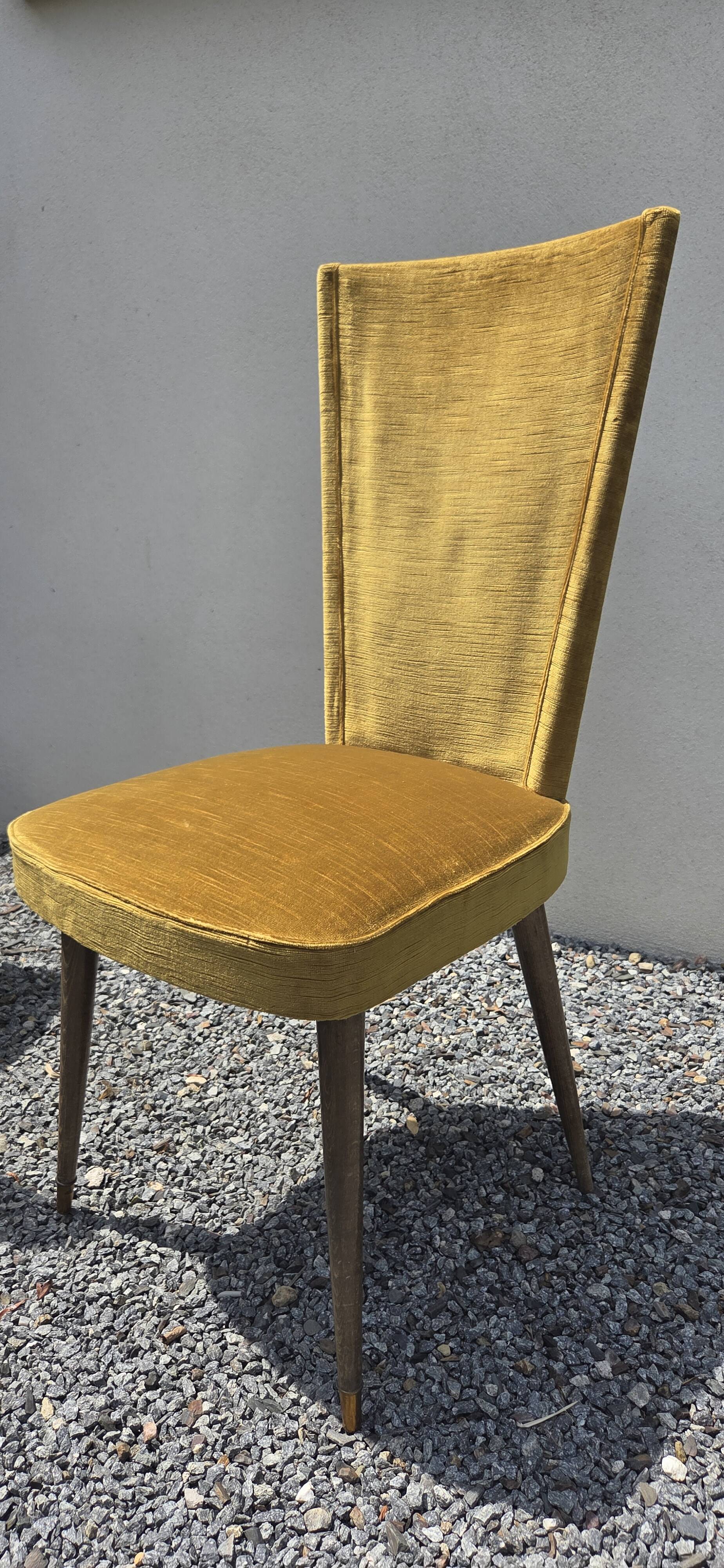 Pair of Mid-Century style chairs