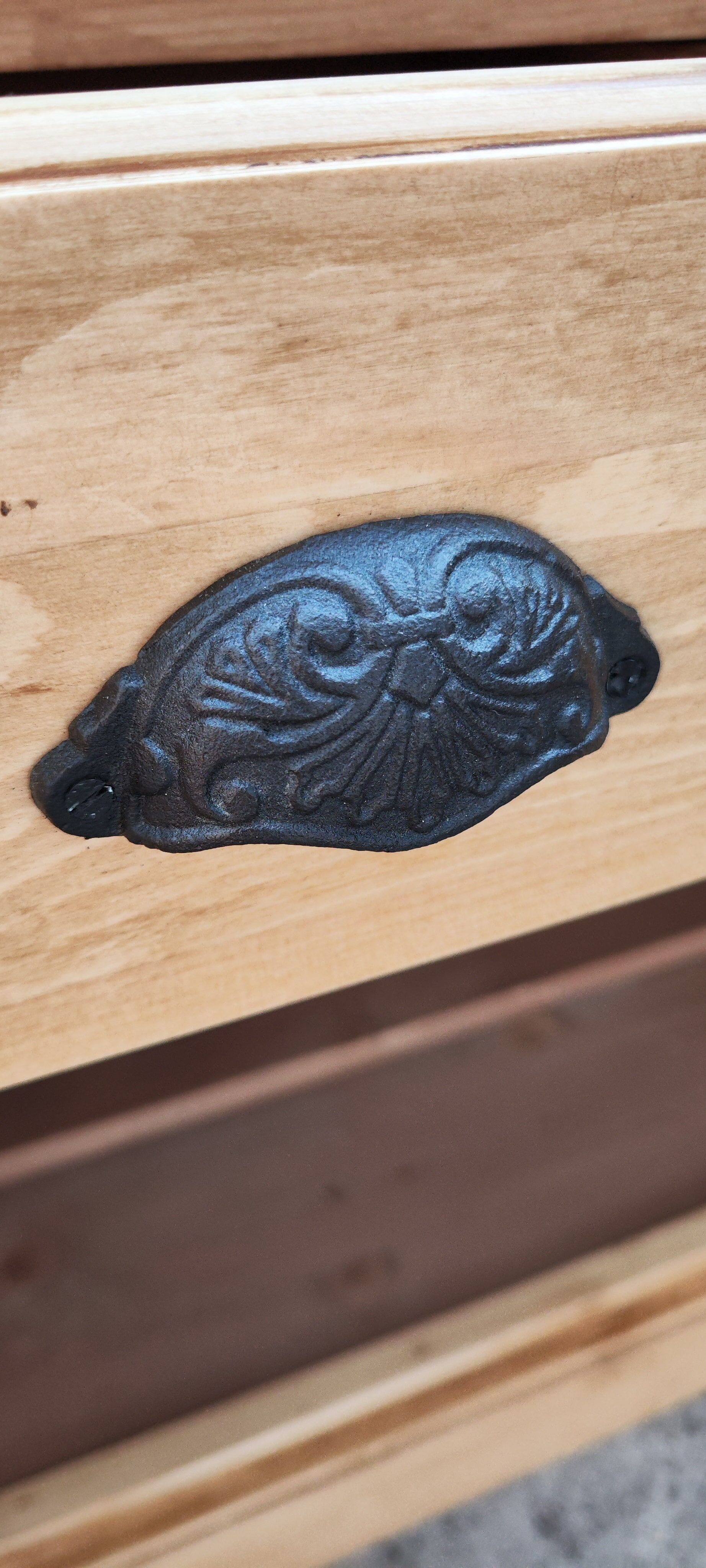 Furniture dresser two waxed pine bodies