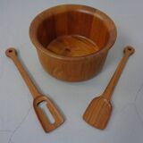 Mid-Century Teak Salad Bowl and Spoons by Richard Nissen for Nissen, 1960s, Set of 3