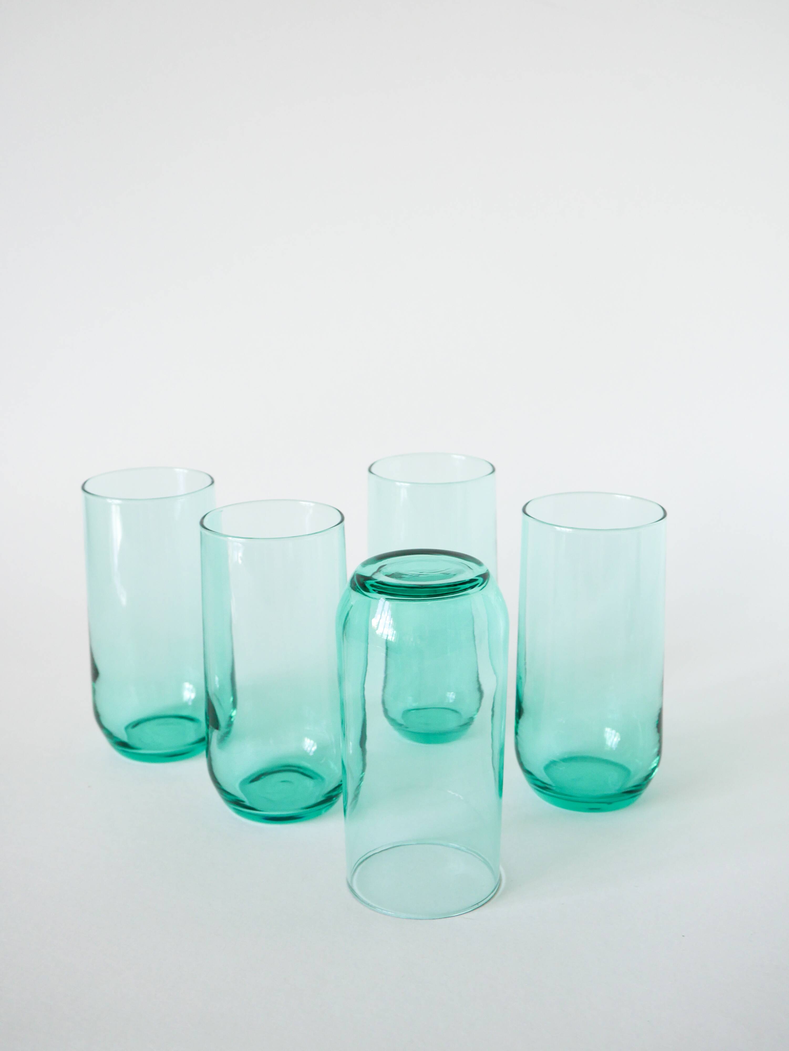Set of 5 Long Drink water glasses in green glass, 1970