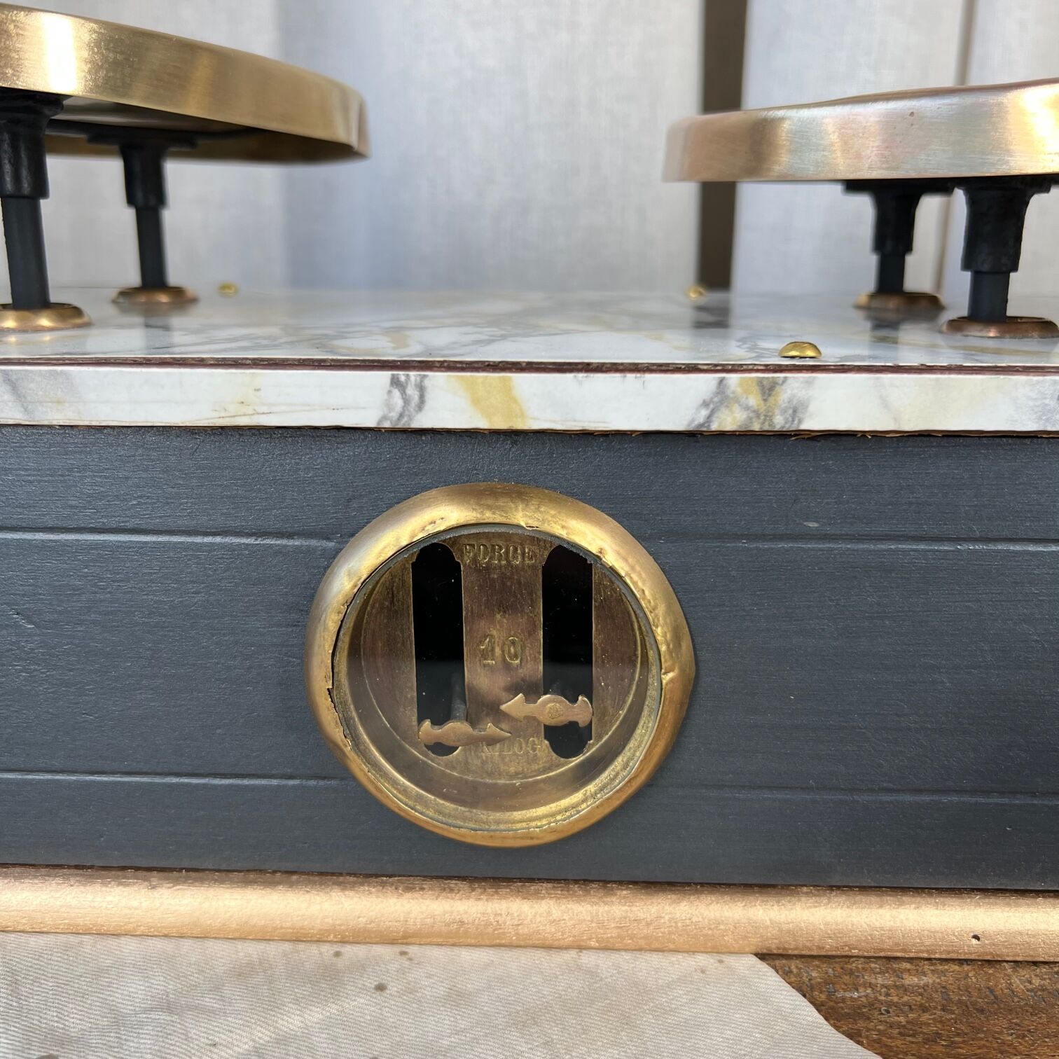 Old grocer's scale restored