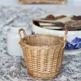 Small vintage wicker mini basket
