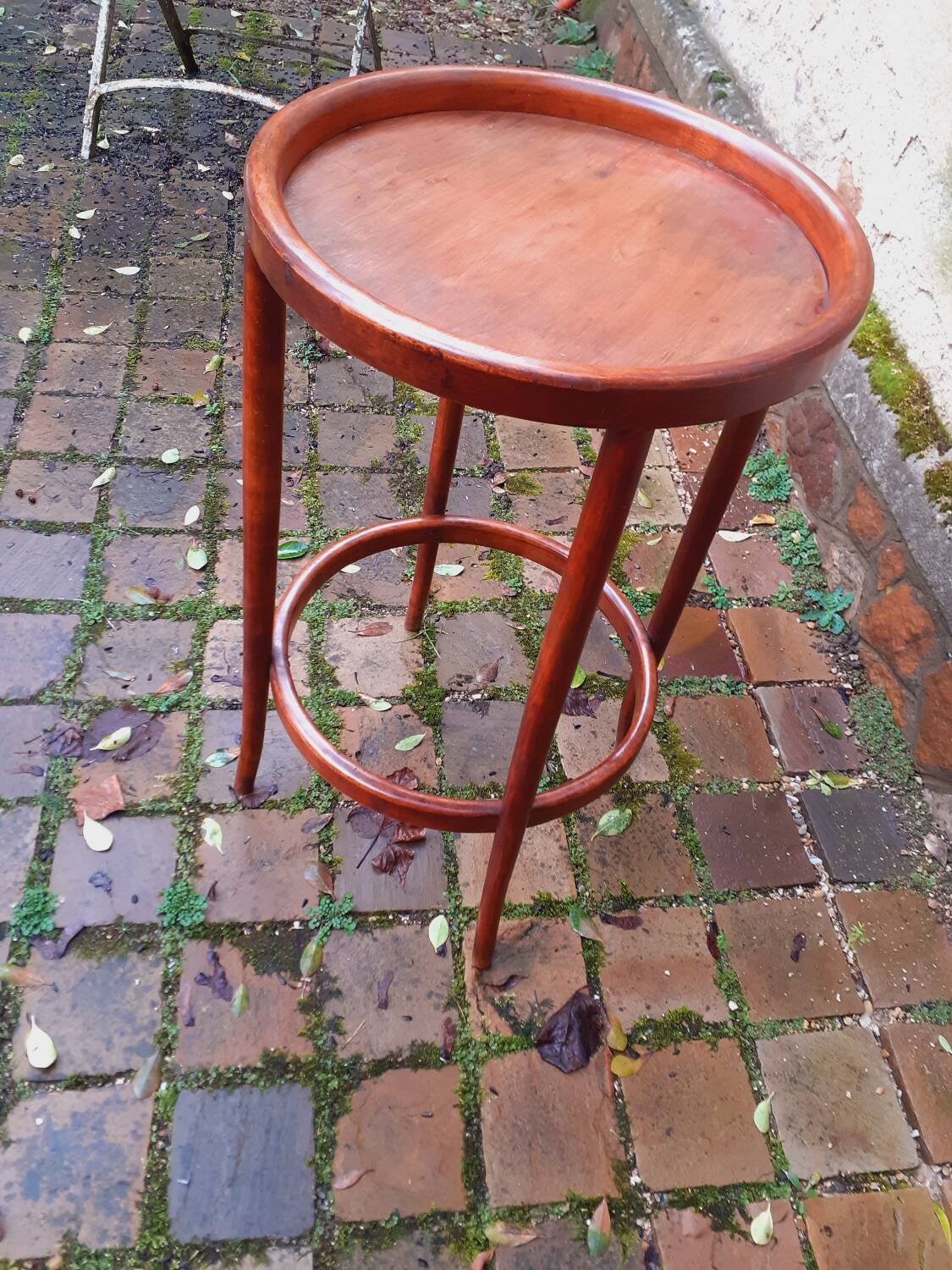 Gueridon year 20 Thonet style