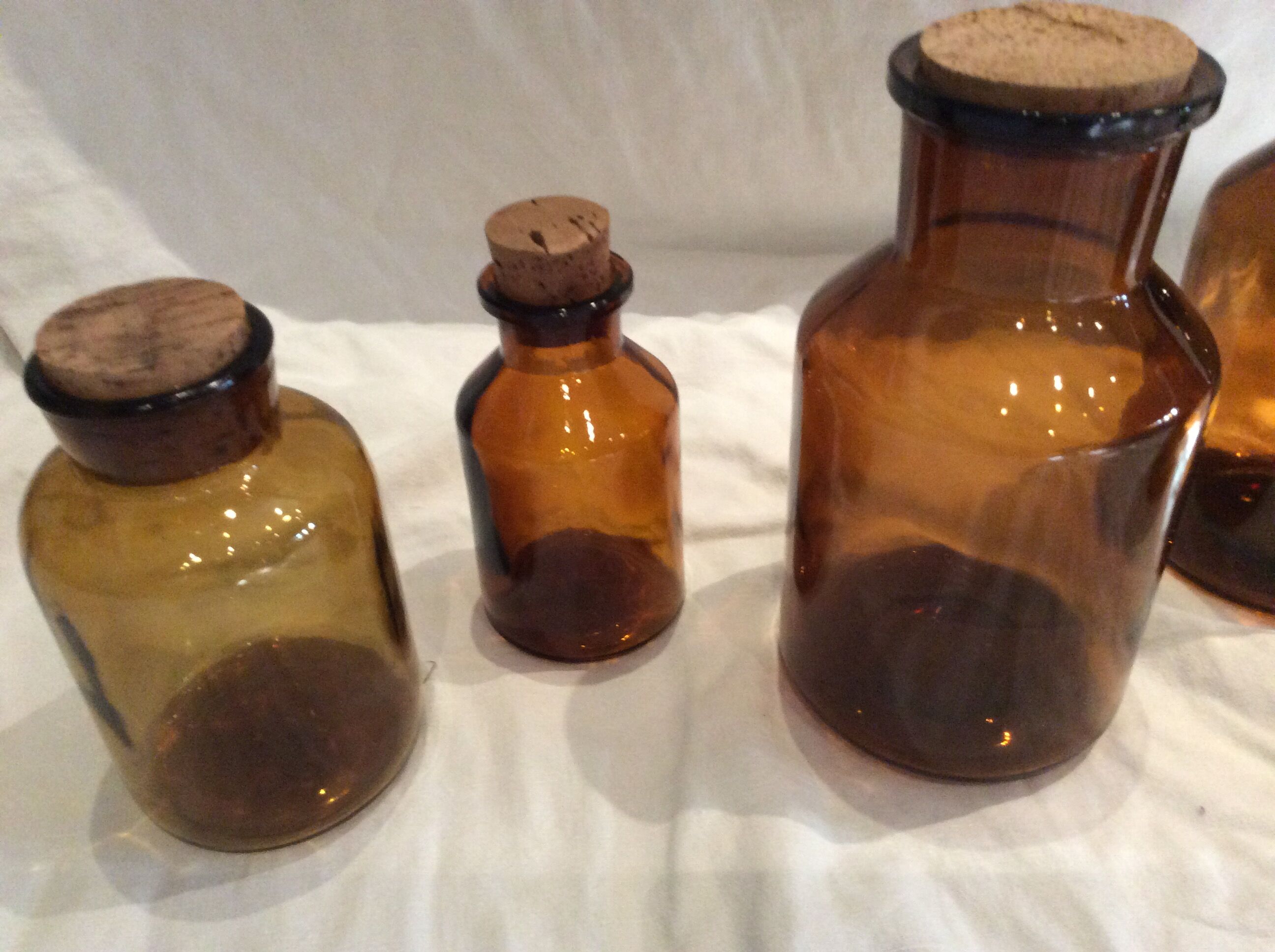 Lot of 5 bottles of apothecary