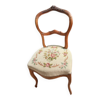 Chaise ancienne tapissée