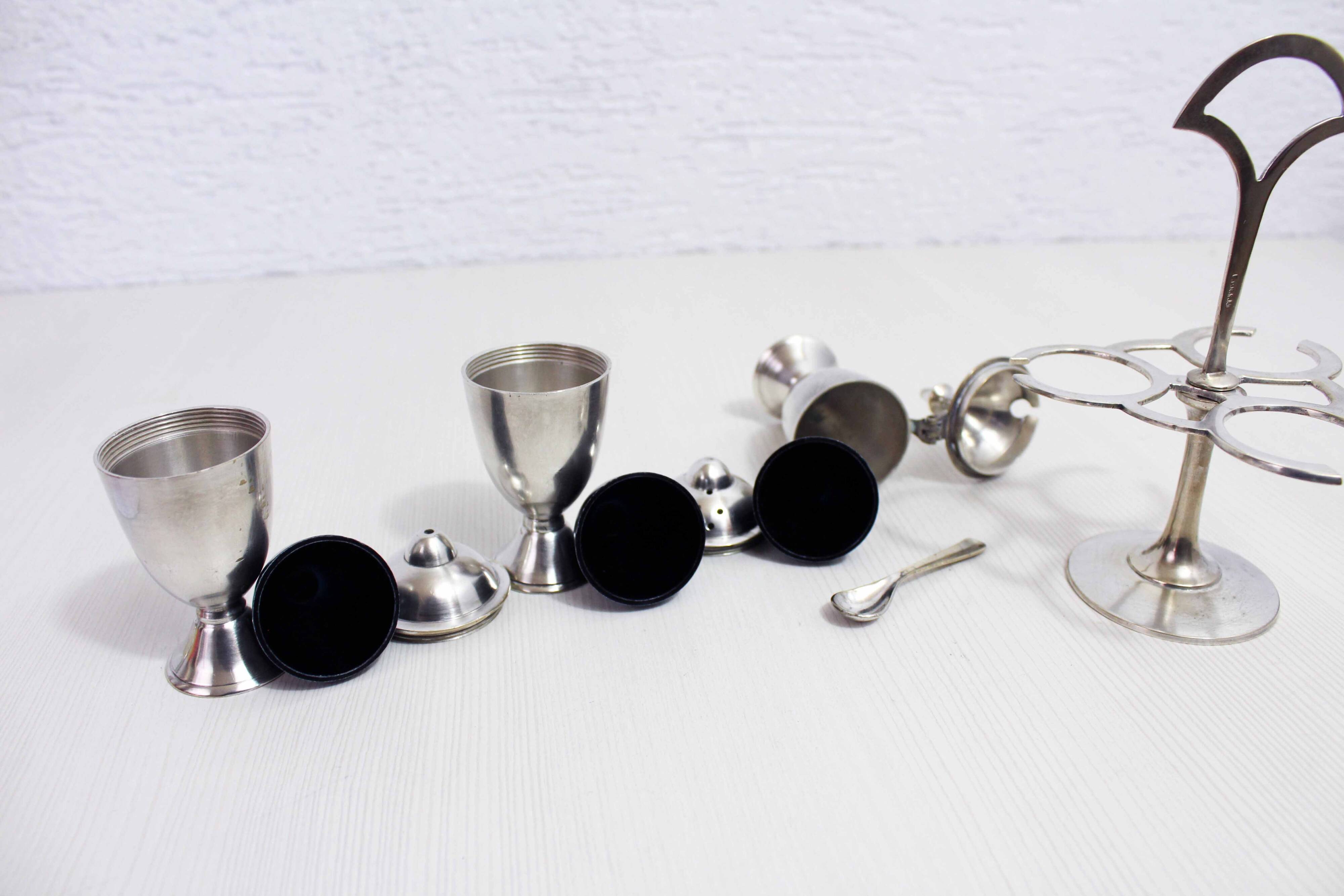 Salt and pepper set in silver metal 1930