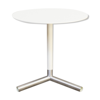 White and off white metal side table 80