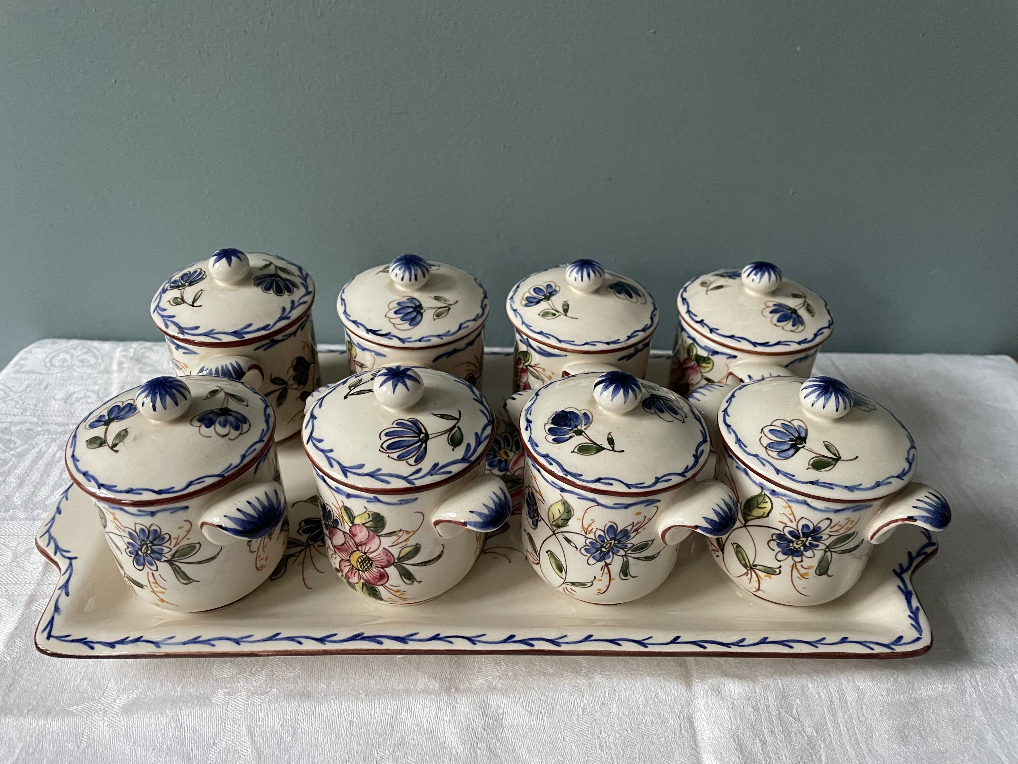 Service old cream jars