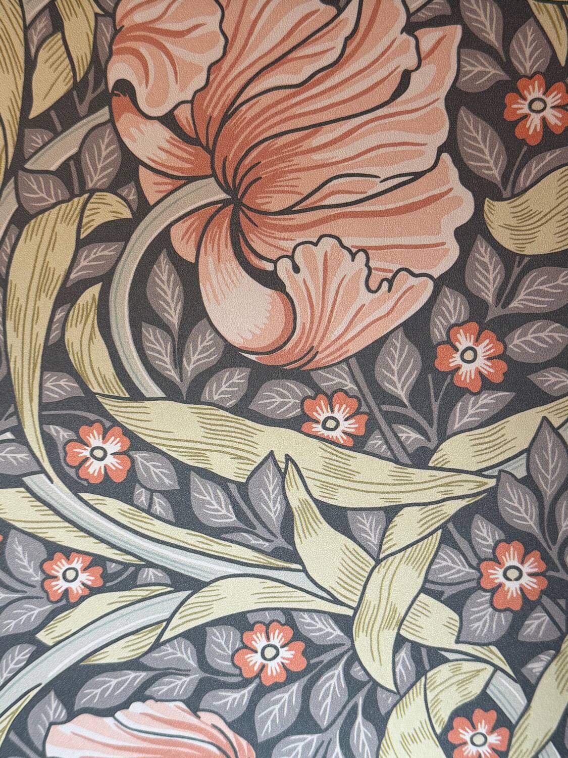 Art Deco glass-fronted Parisian buffet in raw wood