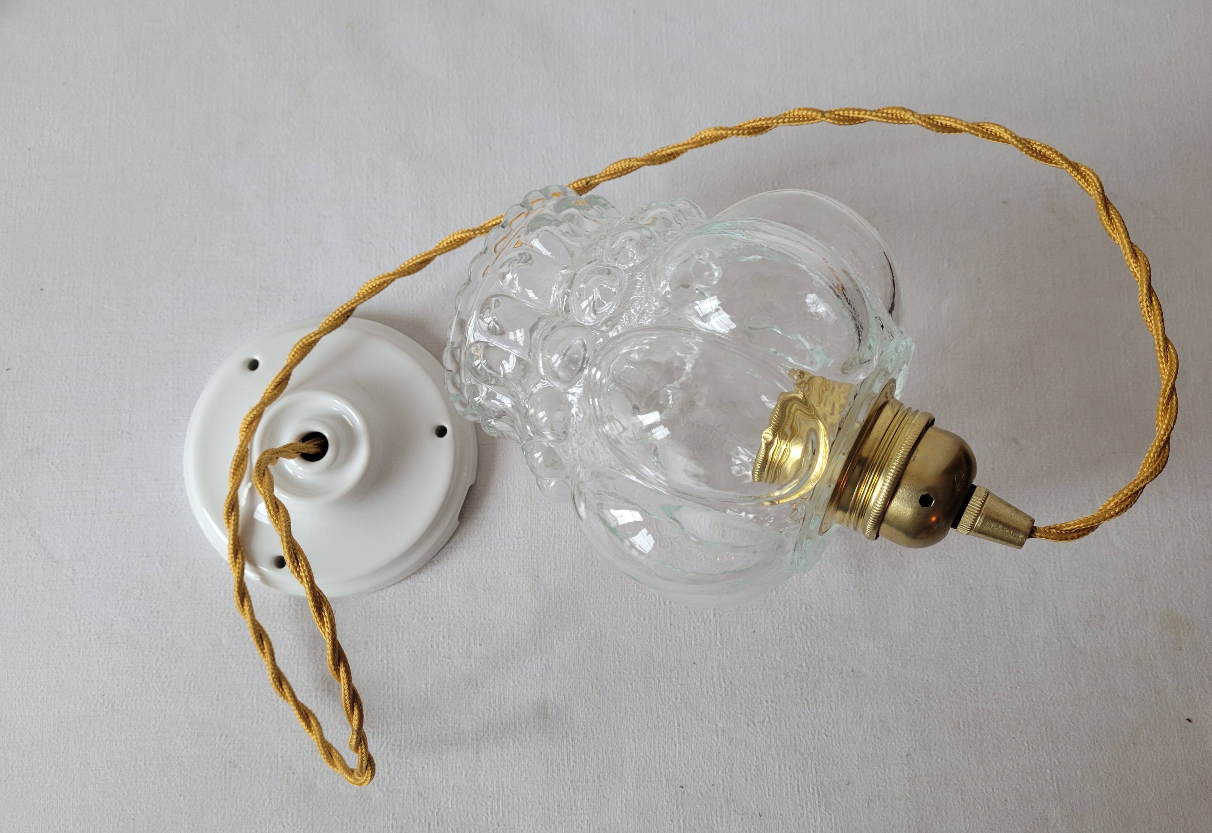 Molded glass pendant light
