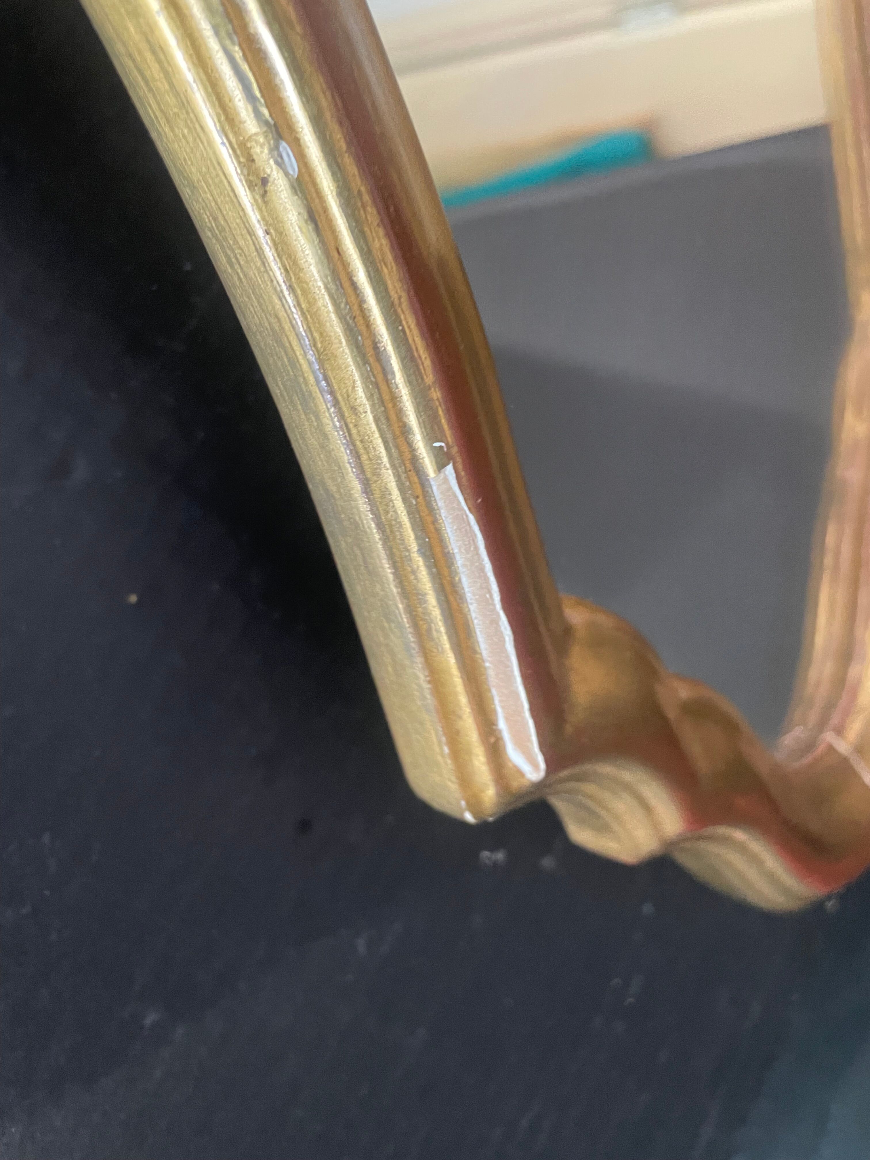Miroir bois doré et stuc, quelques sauts