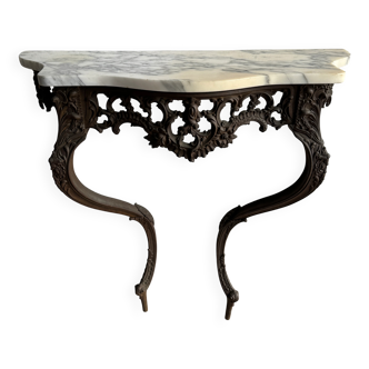 Victorian half-moon console table in brown metal with white veined marble top
