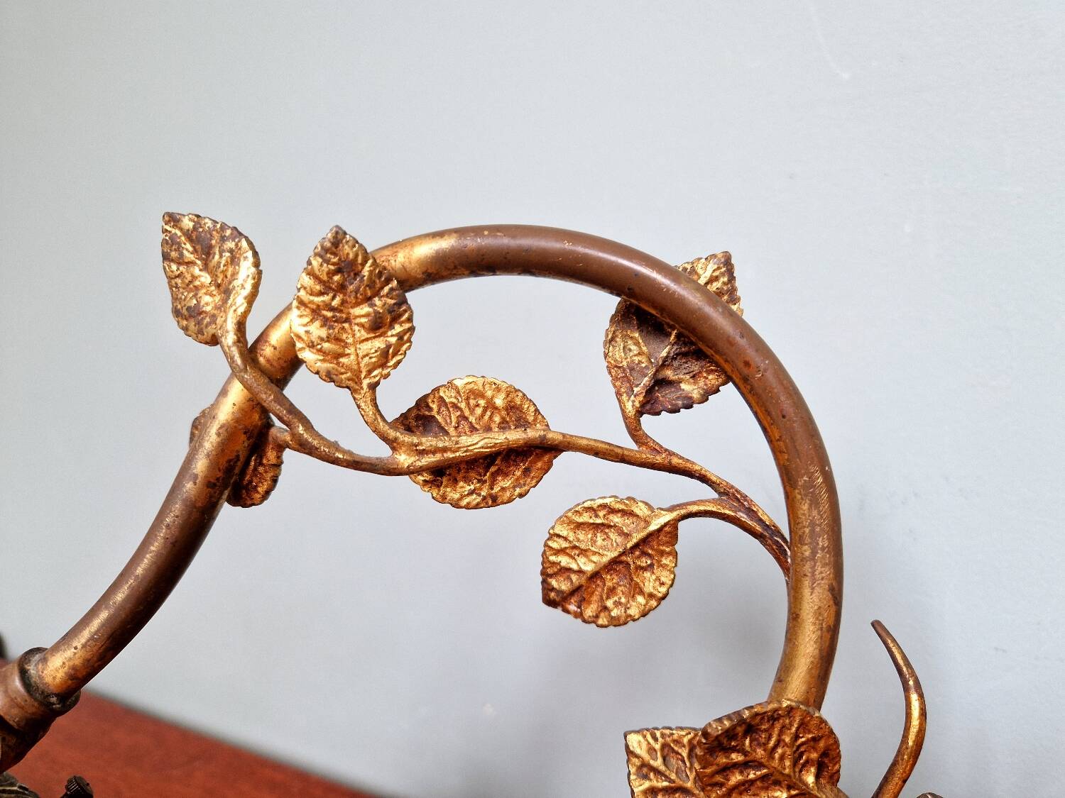Gilt bronze table lamp, floral decoration, 1910s-20s