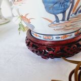 Hand-painted porcelain table lamp, Chinese Imari style.