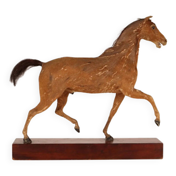 Horse sculpture by H. Fratin in wood, France, circa 1818.