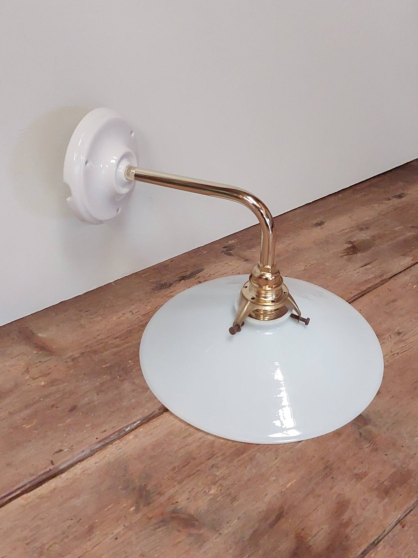 Vintage lampshade in white opaline