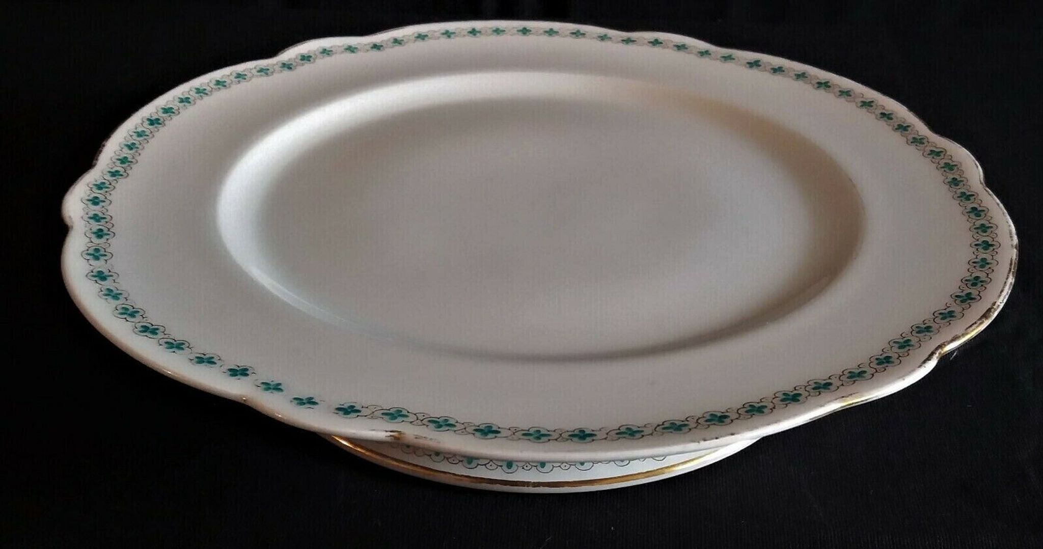 Porcelain entremet dish of Paris old Paris green décor XIXth