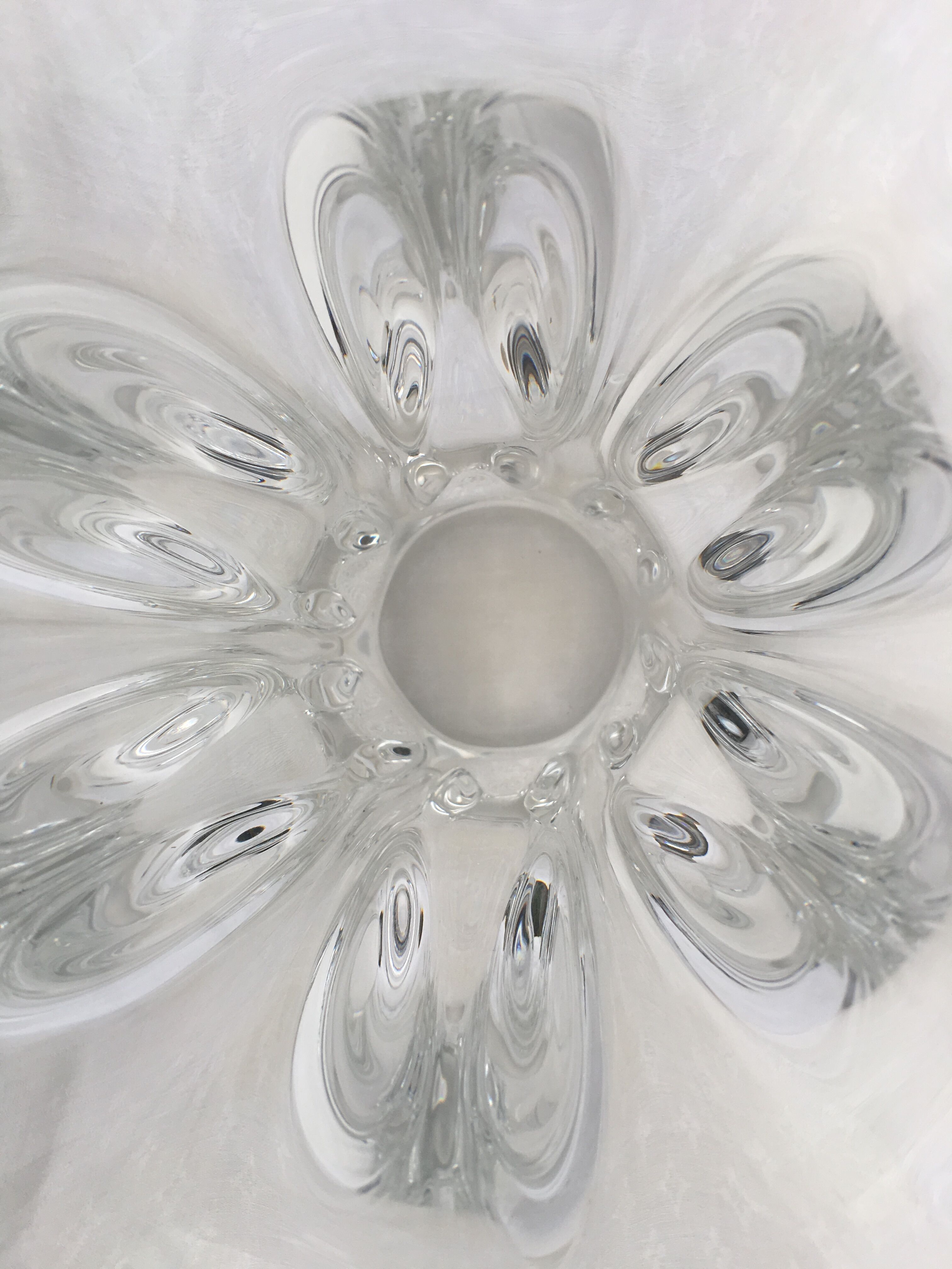 Large vase cascade crystal valves 1950/60 h