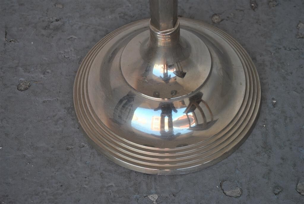 Pair of candlesticks on silver feet