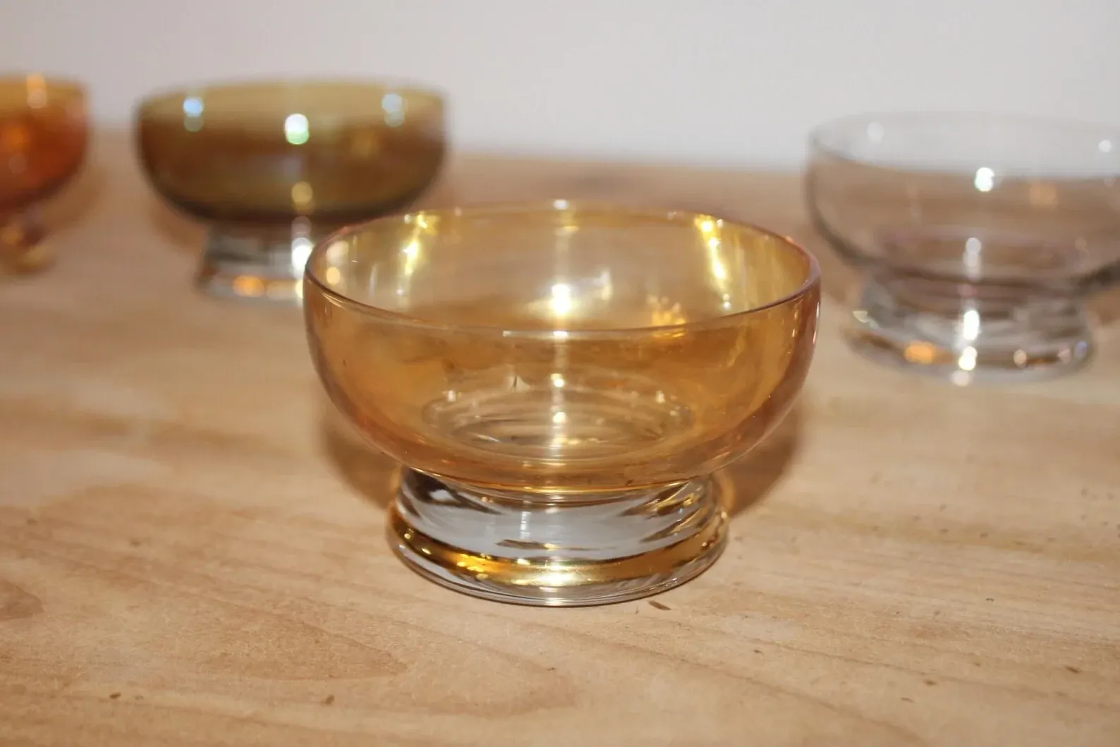 Set of 6 vintage multicoloured glass dessert bowls – 1970s