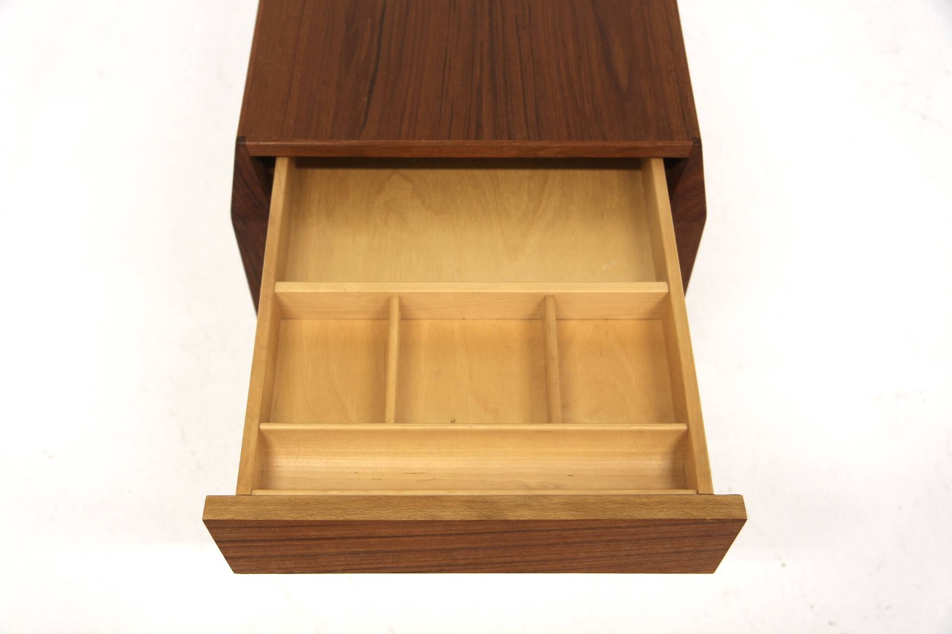 Table d'appoint en palissandre, Werner Fredriksen, Threemen, Suède, 1960