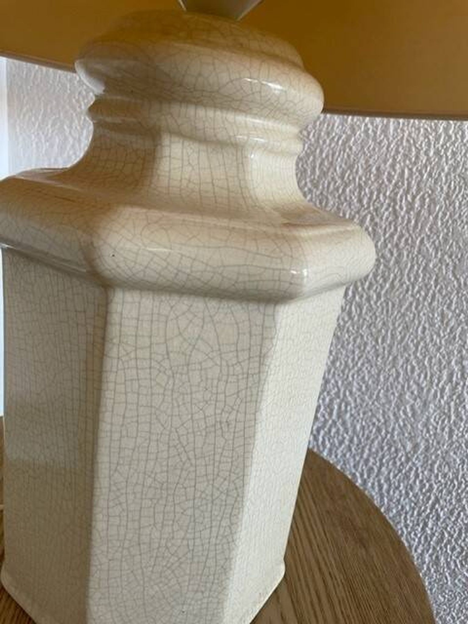 Lampe avec abat-jour naturel