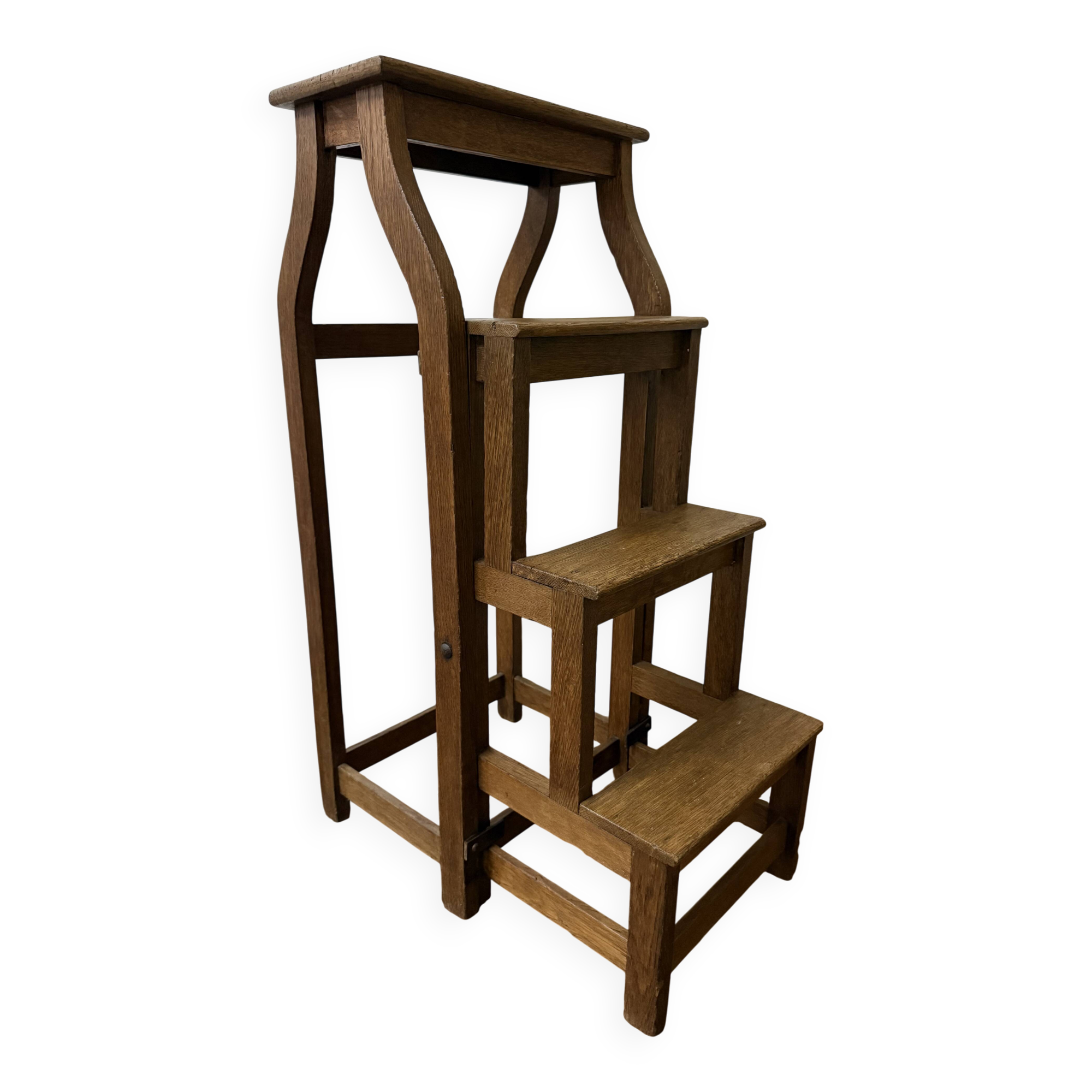 Stool transforming into a step ladder.